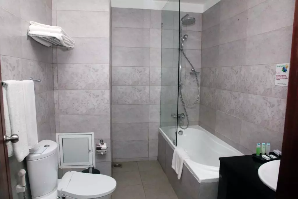 سرویس بهداشتی هتل میریژ کلمبو